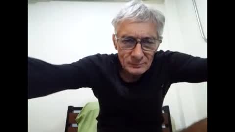 Snapshot of cucaio18 chatting on February 12, 1:52 am BIG UNCUT HARD COCK online show from February 12, 1:52 am