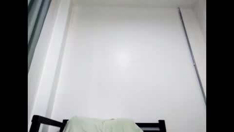 Snapshot of cucaio18 chatting on February 24, 2:30 am BIG UNCUT HARD COCK online show from February 24, 2:30 am