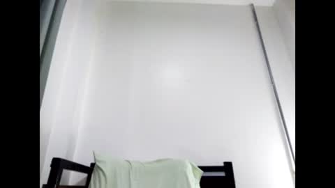 Snapshot of cucaio18 chatting on February 27, 2:25 am BIG UNCUT HARD COCK online show from February 27, 2:25 am