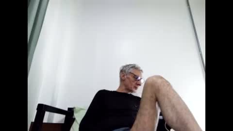 Snapshot of cucaio18 chatting on February 28, 2:09 am BIG UNCUT HARD COCK online show from February 28, 2:09 am