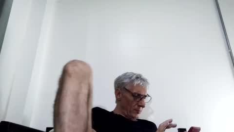 Snapshot of cucaio18 chatting on February 28, 3:26 pm BIG UNCUT HARD COCK online show from February 28, 3:26 pm