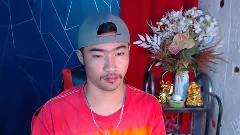 Snapshot of cumhavefun25 chatting on March 5, 4:02 pm ask me online show from March 5, 4:02 pm