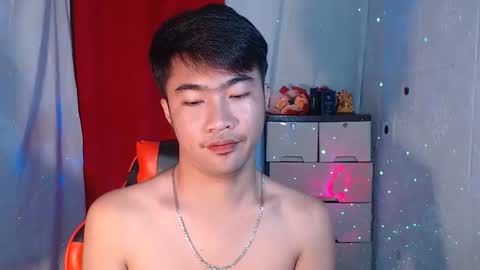 Snapshot of cumhavefun25 chatting on September 17, 6:55 pm ask me online show from September 17, 6:55 pm