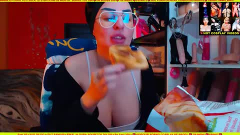 Snapshot of cuminmenowbby chatting on February 9, 3:56 pm cuminmenowbby online show from February 9, 3:56 pm