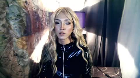 Brie online show from March 6, 9:03 am