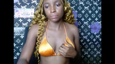 Snapshot of cupidxdoll chatting on September 11, 5:47 pm cupidxdoll online show from September 11, 5:47 pm