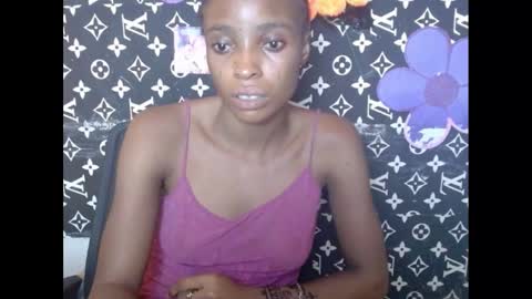 Snapshot of cupidxdoll chatting on March 9, 12:10 am cupidxdoll online show from March 9, 12:10 am