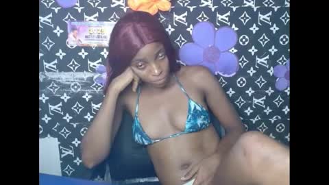 Snapshot of cupidxdoll chatting on March 1, 6:32 pm cupidxdoll online show from March 1, 6:32 pm