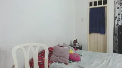 Snapshot of cuplex_hotlatina94 chatting on January 7, 1:17 am dominic and julieta... independent models online show from January 7, 1:17 am