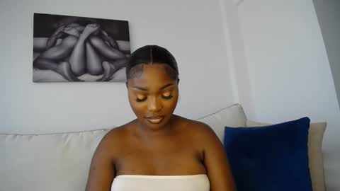 Liya online show from February 8, 12:50 pm