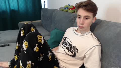 Snapshot of cute_brian chatting on February 3, 8:46 am Im Brian online show from February 3, 8:46 am