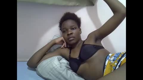 Snapshot of cute_marion chatting on February 26, 6:48 pm cute_marion online show from February 26, 6:48 pm