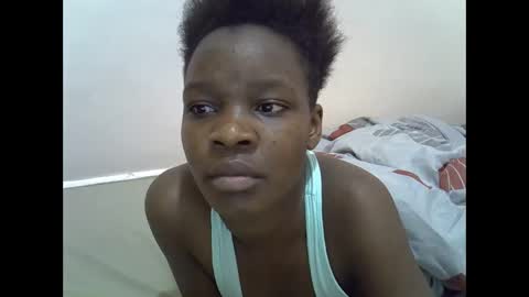 Snapshot of cute_marion chatting on February 17, 2:53 am cute_marion online show from February 17, 2:53 am