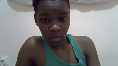 Snapshot of cute_marion chatting on February 15, 3:42 am cute_marion online show from February 15, 3:42 am