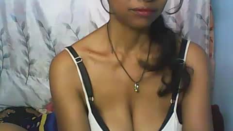 murielle online show from December 28, 7:22 am