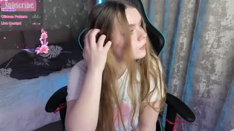 Snapshot of cute_pleasure chatting on December 28, 12:26 am Aleksandra online show from December 28, 12:26 am