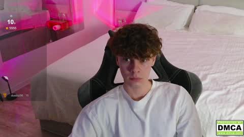 Thomas -  online show from December 1, 10:12 pm