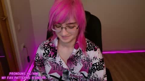 Snapshot of cute_yuki_kun chatting on February 1, 3:39 pm the goal is 50 thumbs up online show from February 1, 3:39 pm