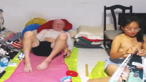 Snapshot of cuteandsexyone chatting on January 27, 12:48 pm CuteAndSexyOne Na and Brian online show from January 27, 12:48 pm