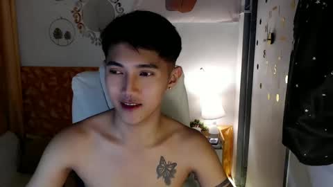 Steph online show from March 5, 4:57 pm