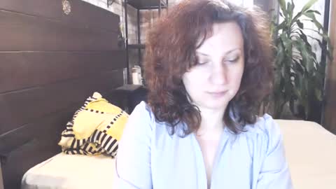 Snapshot of cutemoan chatting on February 22, 10:31 pm Rita online show from February 22, 10:31 pm