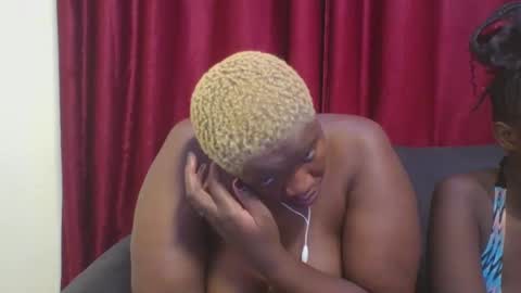 cutey_mellanin online show from March 12, 1:03 am