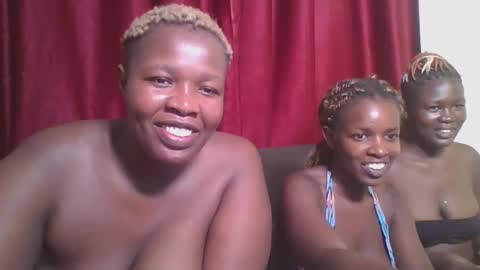 cutey_mellanin online show from February 11, 10:28 pm