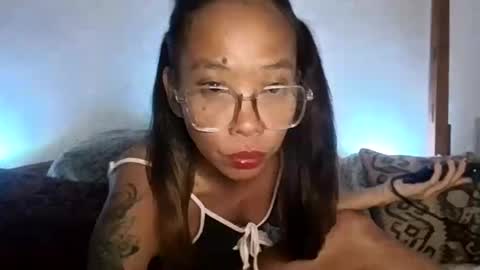 cutezzbabybunny online show from September 21, 7:51 pm