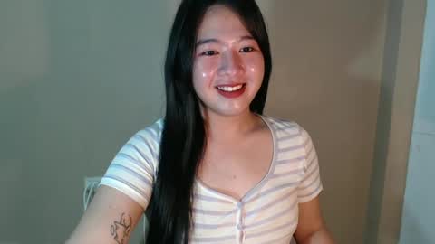 cutie_asianwoman online show from February 26, 9:53 pm
