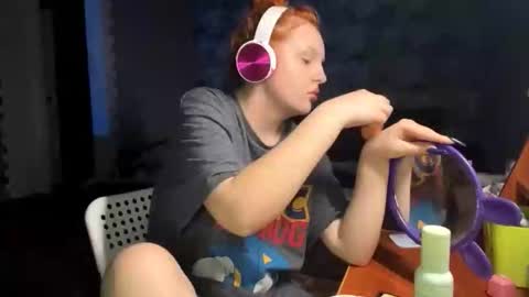 cutiestginger online show from September 20, 6:33 pm