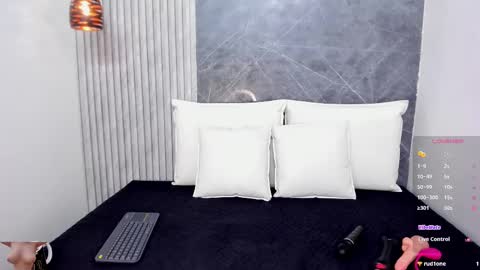 Snapshot of dahiana_gomez18 chatting on February 22, 11:24 am Dahiana online show from February 22, 11:24 am