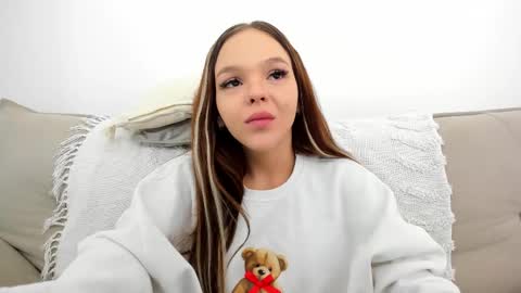 Daisy online show from February 24, 4:49 am