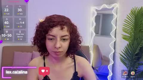 Snapshot of daliaa_tay chatting on September 22, 3:32 am DALIA online show from September 22, 3:32 am