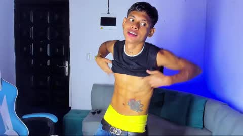 damar_felipe online show from March 5, 6:45 pm