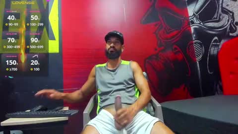Snapshot of damian_shakur chatting on September 10, 11:22 am damian_shakur online show from September 10, 11:22 am