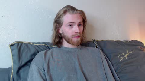 Snapshot of damien_diamond chatting on January 25, 3:52 pm damien_diamond online show from January 25, 3:52 pm