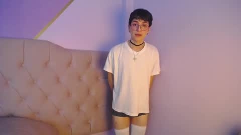 Damiian21  online show from March 8, 2:08 pm