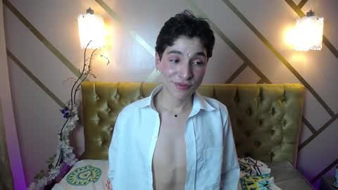 Damiian21  online show from February 17, 5:44 pm