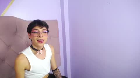 Damiian21  online show from February 22, 3:14 pm