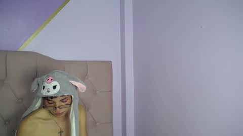 Damiian21  online show from March 1, 8:32 pm