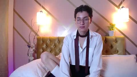 Damiian21  online show from February 7, 1:01 pm