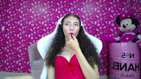 Danatella  online show from February 21, 5:20 pm