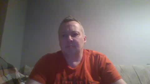 Snapshot of daniel0028 chatting on December 31, 4:25 pm dan online show from December 31, 4:25 pm