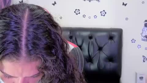 danielarivasth online show from September 11, 2:57 am