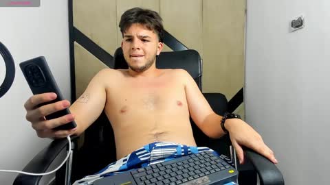 DANIEL online show from January 29, 1:37 am