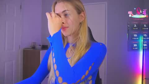 Snapshot of danikadillan chatting on March 6, 7:14 am Hi my name is Anna. Please say hello I like to chat with you. If u have request use Tip option .Thank you online show from March 6, 7:14 am