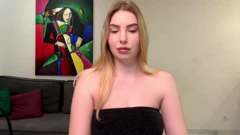 dannamissss online show from December 27, 7:03 pm