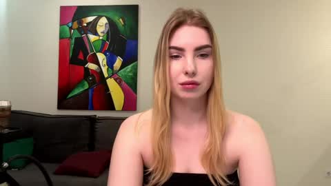 dannamissss online show from December 21, 4:03 pm