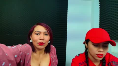 dannamomcerrat online show from January 20, 3:04 am