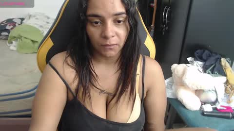Snapshot of danny_sweettt chatting on January 10, 3:18 am danny.......... guys I have onlyfans follow me I am new I want to share with you many things I love you online show from January 10, 3:18 am